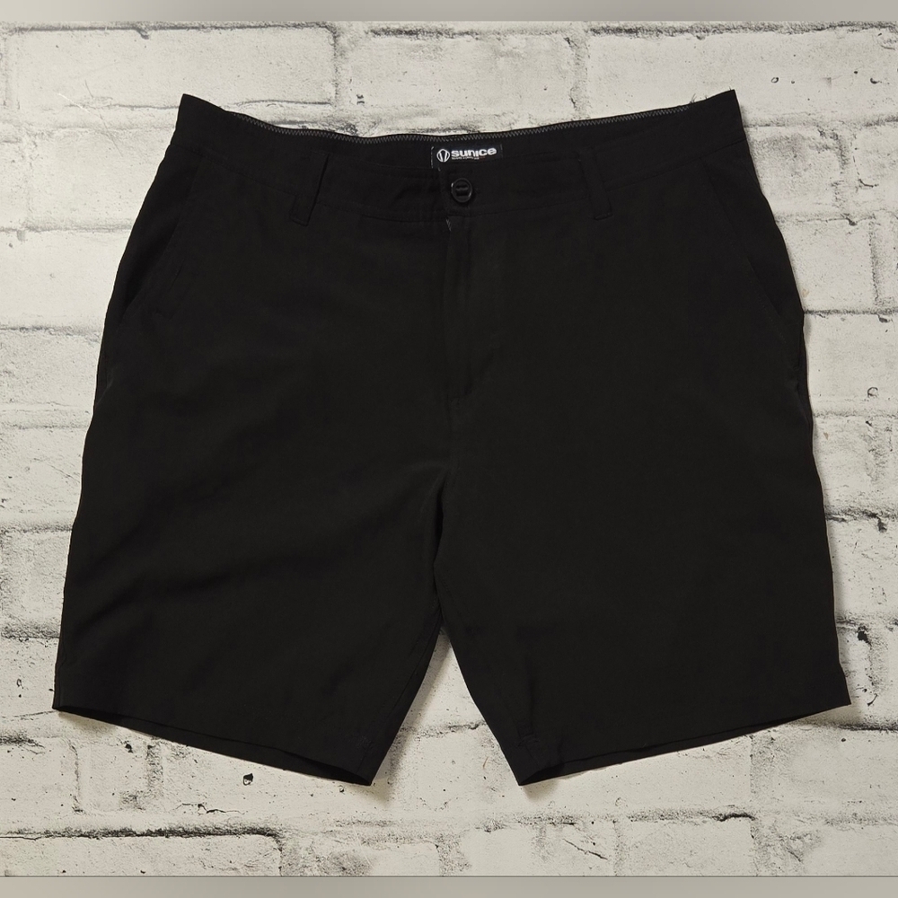 Sunice Black Golf Shorts Mens 34 Performance Stretch Casua